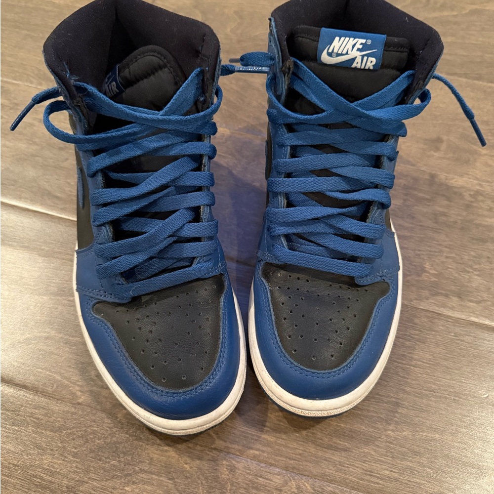 Nike Air Men's Black and Blue High-Top Sneakers